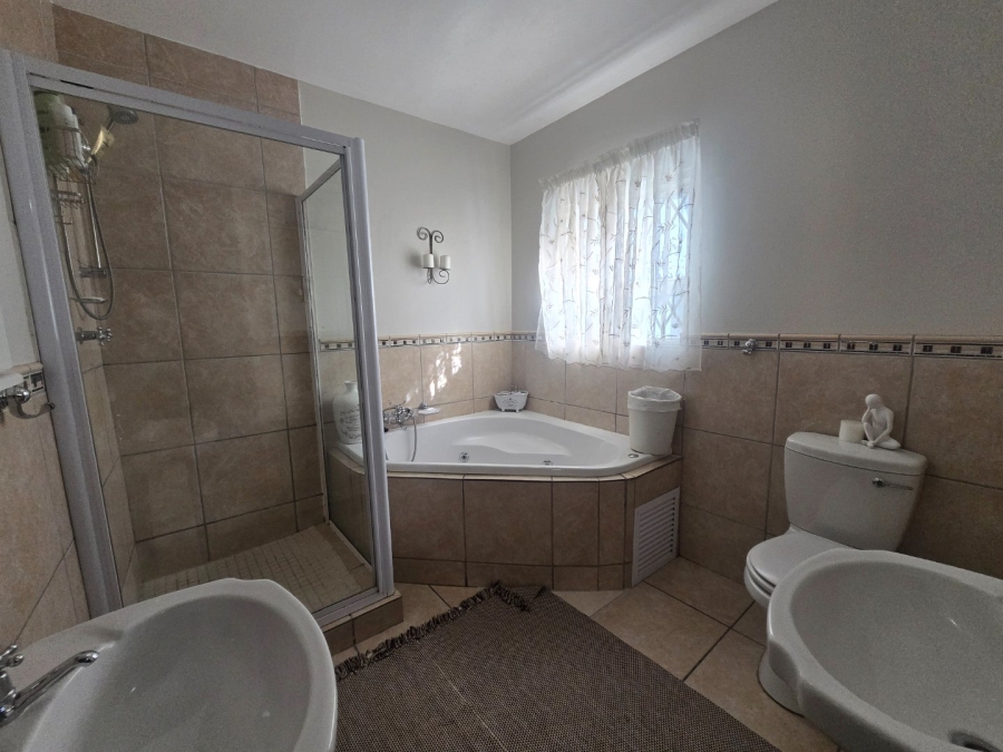 4 Bedroom Property for Sale in Hillsboro Free State